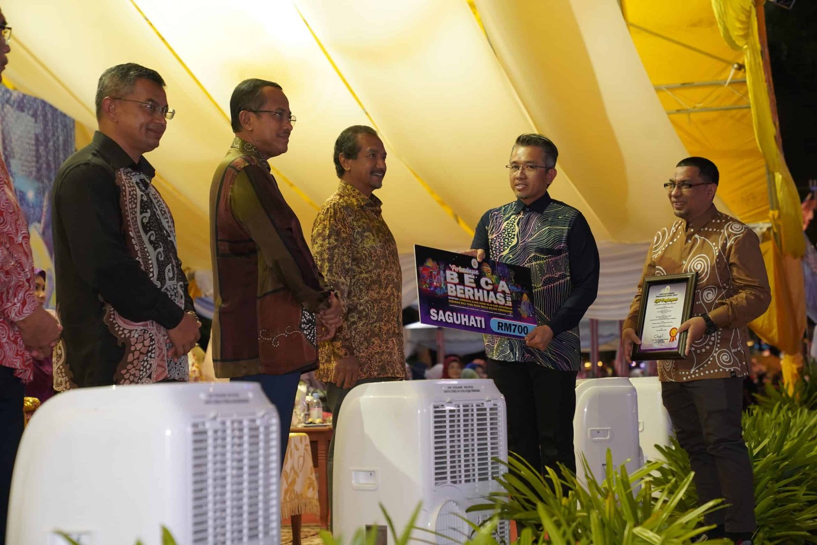 Pertandingan  Kenderaan Berhias