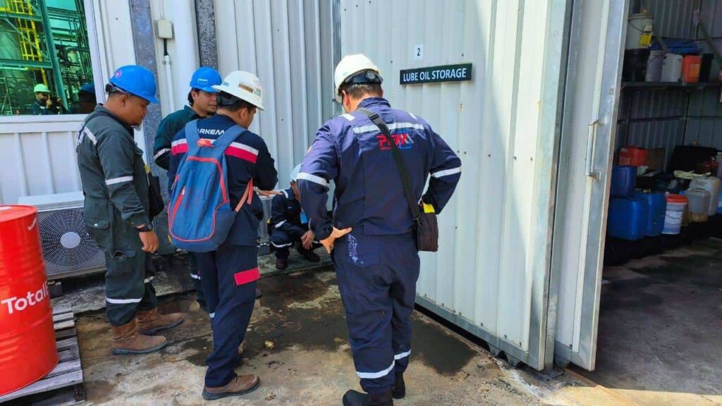 Lube oil storage works